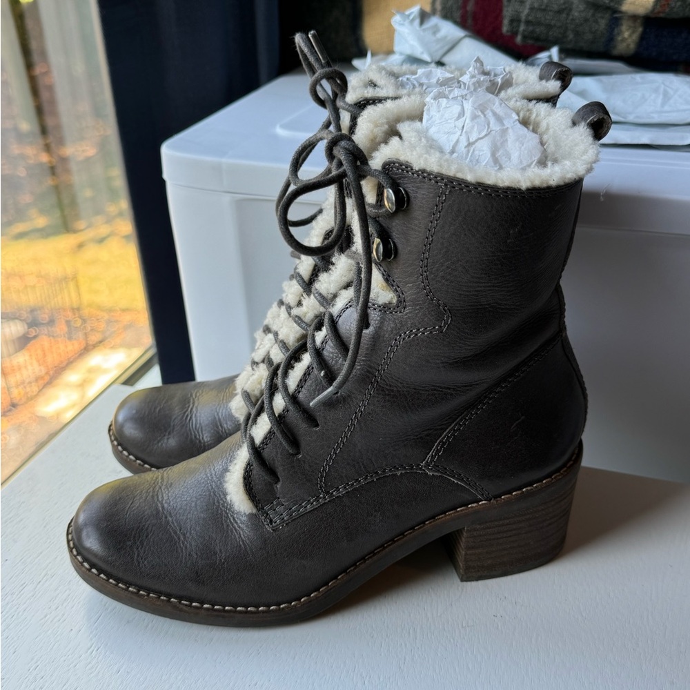 Lucky Brand Leather Faux Lined Lace-Up Boots Brown LK Cambreen